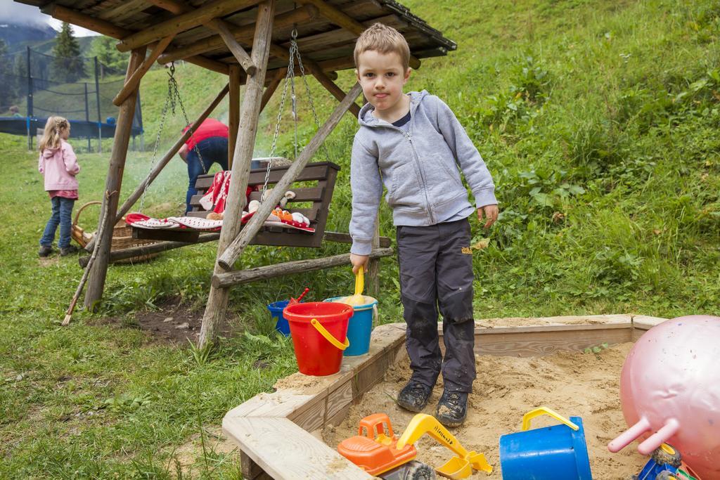 Familienhotel Mateera Gargellen / Montafon Екстер'єр фото
